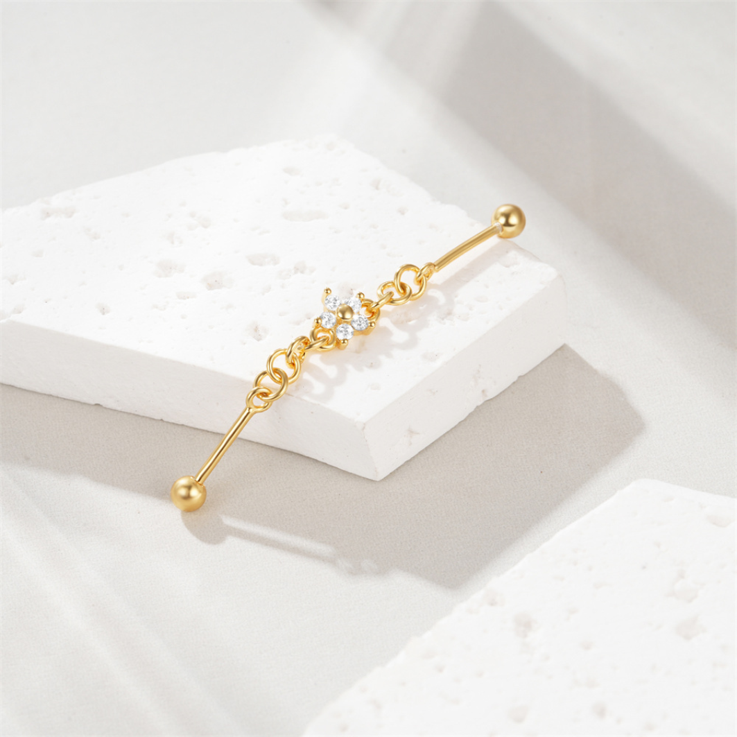 Industriel Chaîne Étoile • Titane • Style Féminin